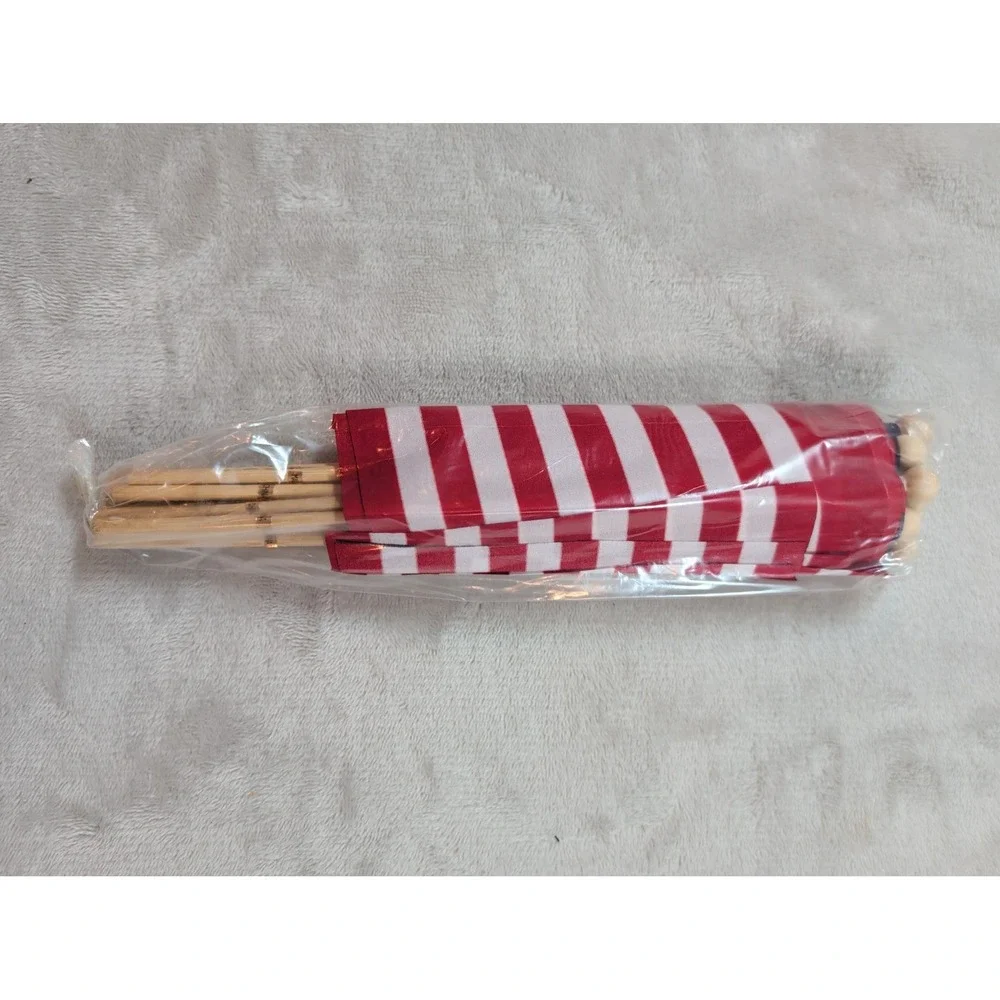 12 Pack American Flags on Wood‎ Sticks 4x6 Inch Small Handheld USA Flags 11 Inch